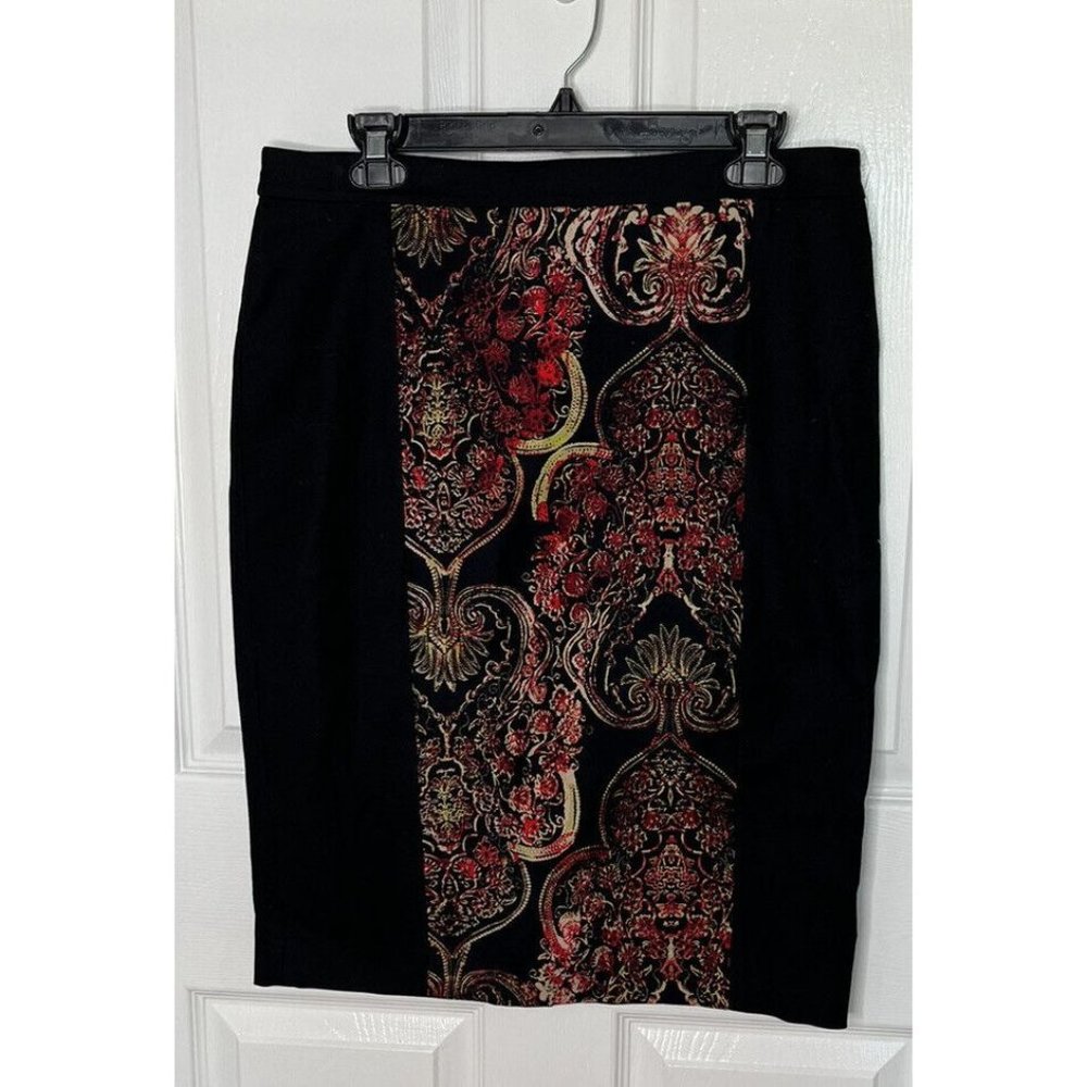 ANN TAYLOR BLACK Skirt w/ Red Floral Insert Size 10